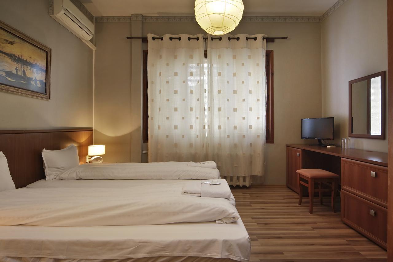 Anita House Hotell Perushtitsa Eksteriør bilde